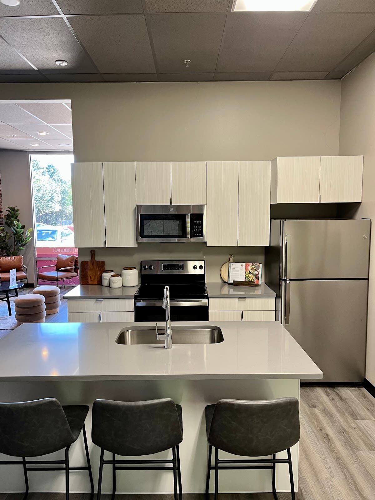 The Metropolitan Tallahassee — photo 1