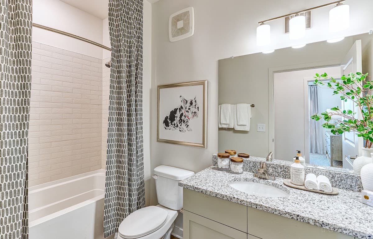 Classic City Flats | Luxury Apartments — photo 4
