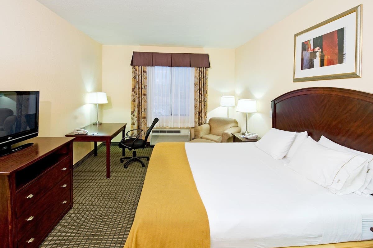 Holiday Inn Express & Suites Willcox by IHG — photo 2