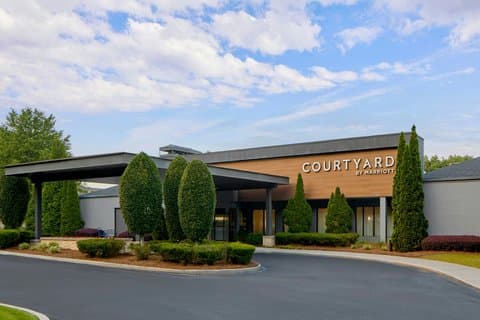 Courtyard by Marriott Atlanta Windy Hill/Ballpark — photo 5