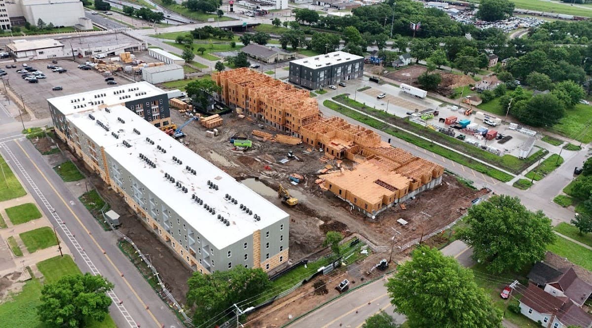Union at Tower District — photo 5