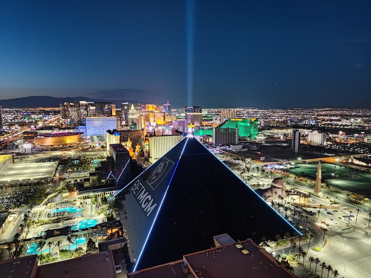 W Las Vegas — photo 2