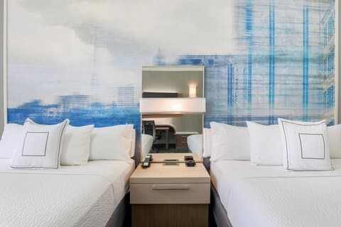 Courtyard by Marriott Pittsburgh Downtown — photo 5