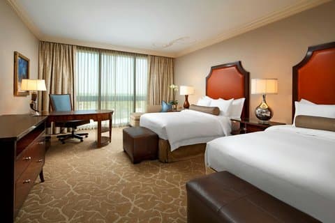 Houston Grand Hotel - River Oaks — photo 5