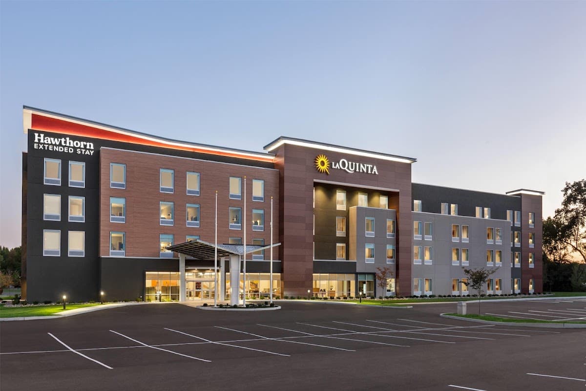 Hawthorn Extended Stay by Wyndham Mount Laurel / Moorestown — photo 1