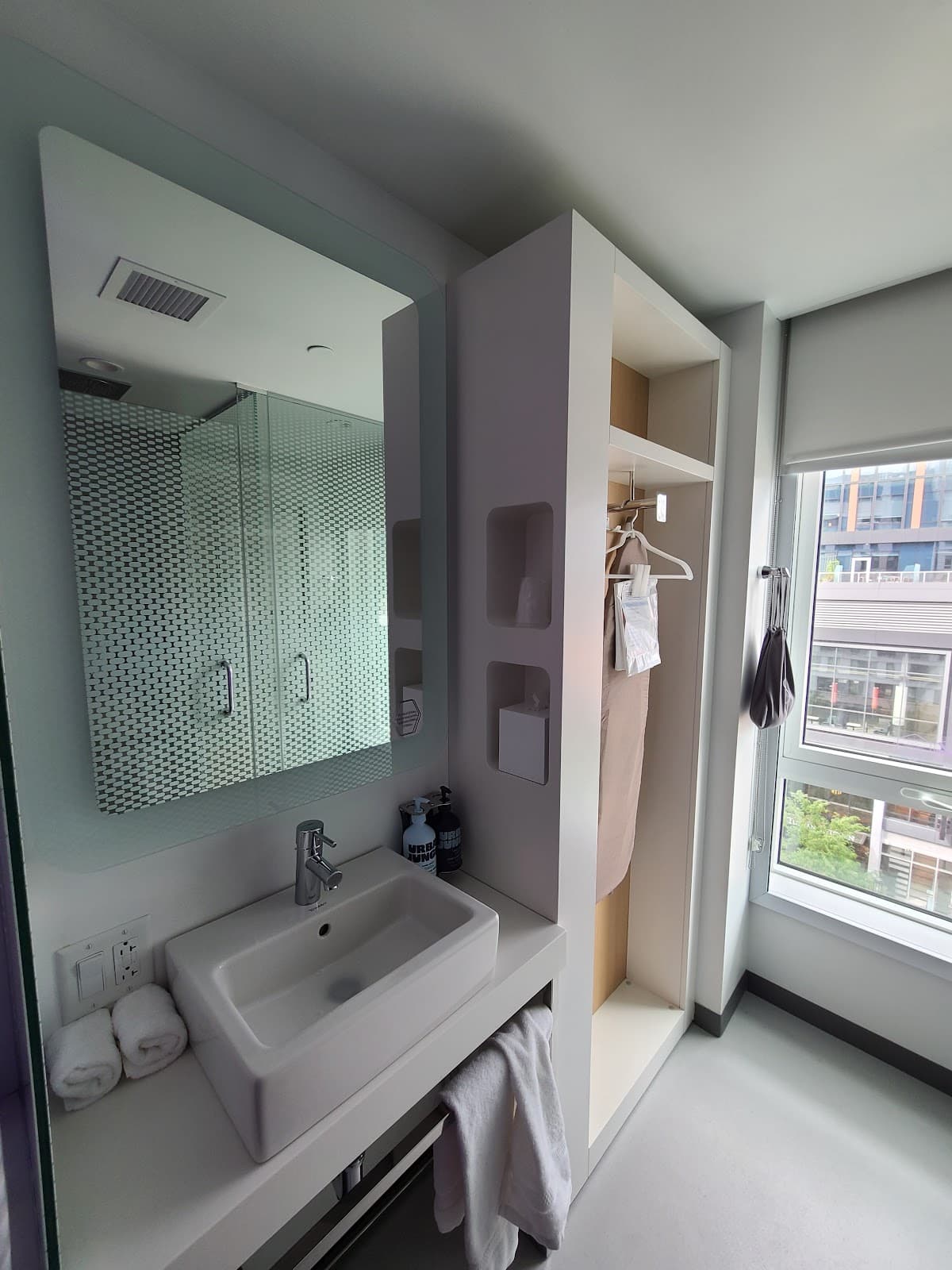 YOTEL Boston — photo 3