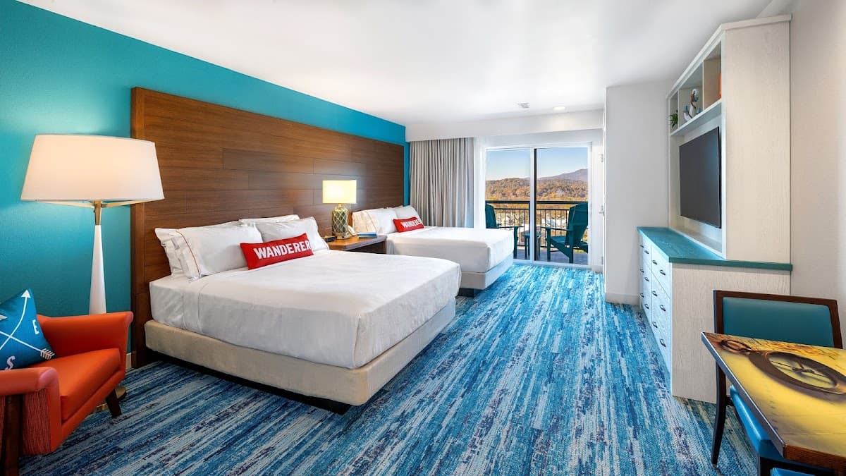 Compass by Margaritaville Hotel Pigeon Forge — photo 2