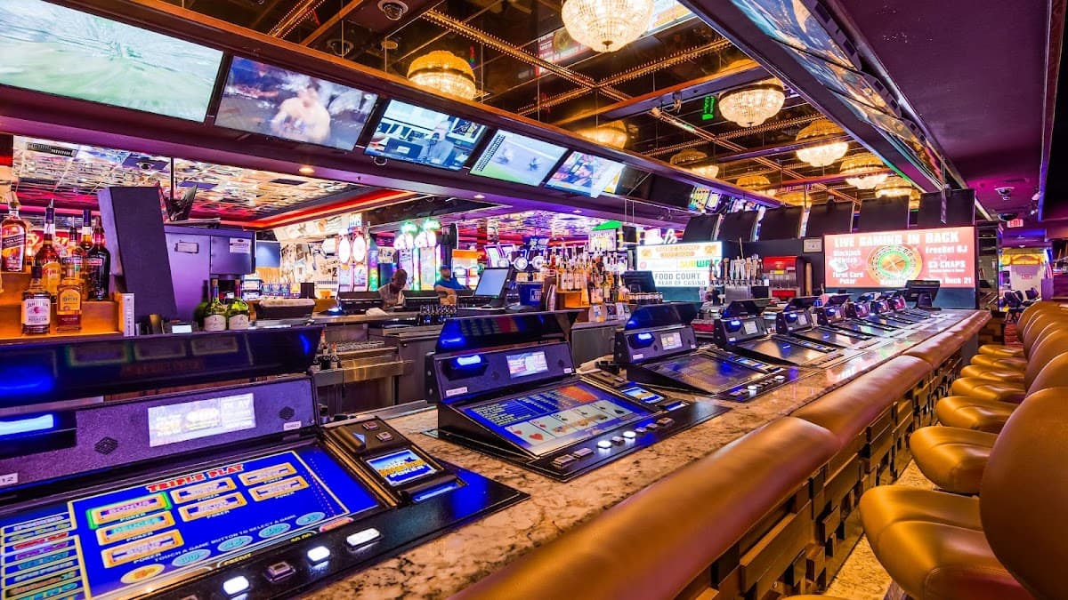 Best Western Plus Casino Royale–Center Strip — photo 5