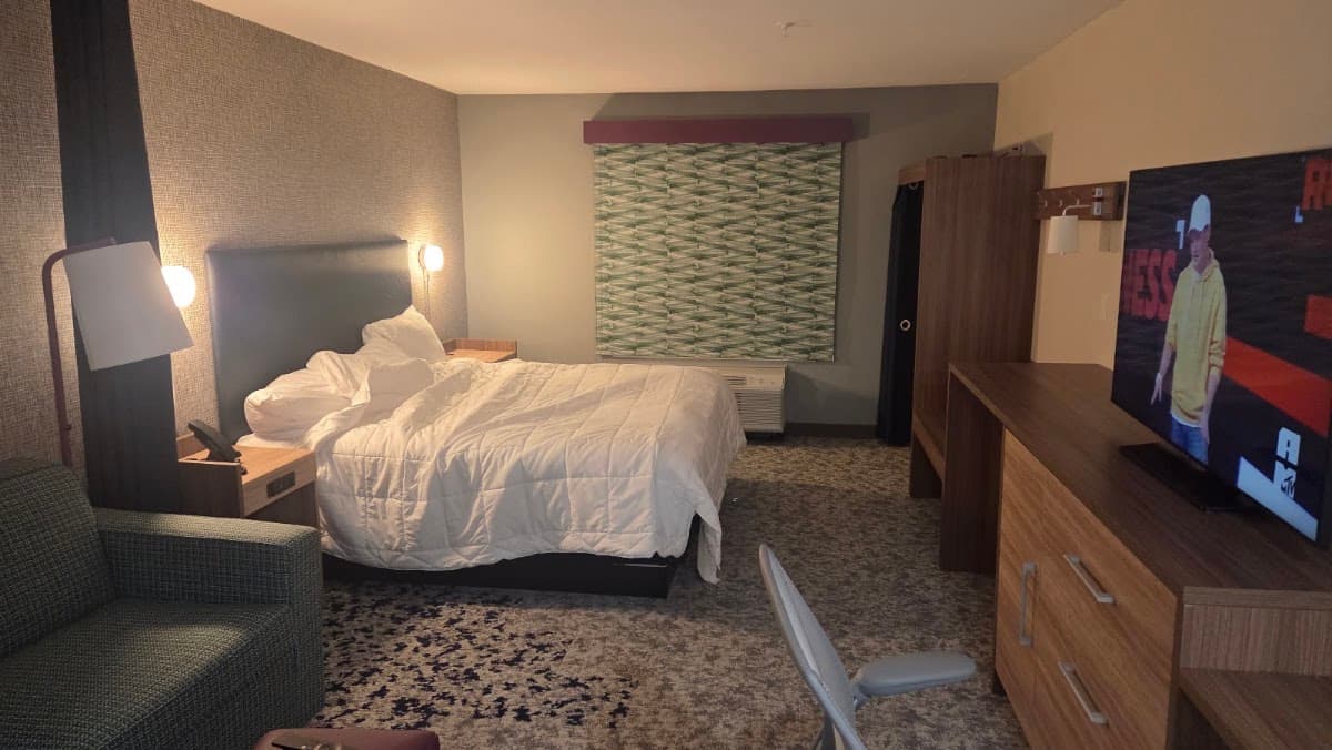 Home2 Suites by Hilton Harrisburg East — photo 2