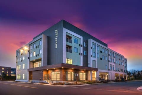 Courtyard by Marriott Eugene Downtown — photo 1