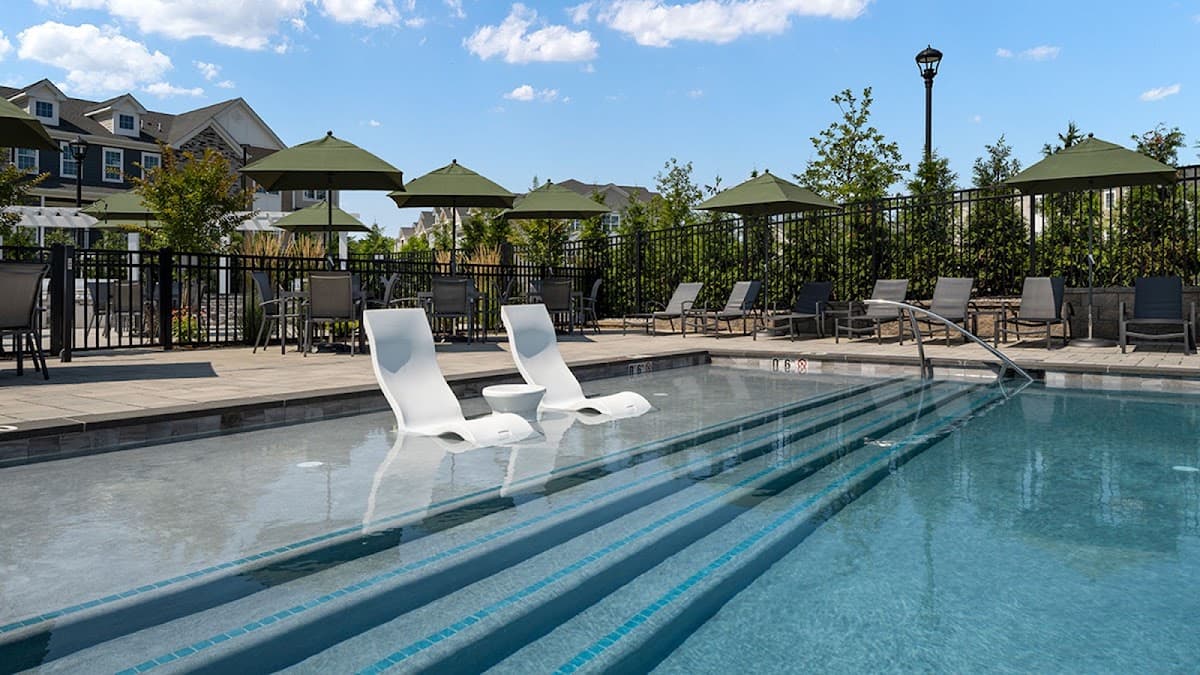 Trailside Village — photo 2