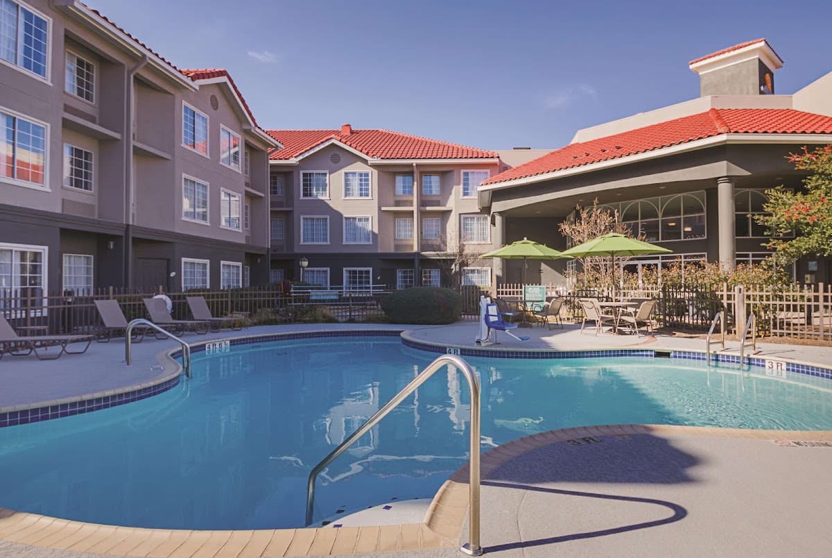 La Quinta Inn & Suites by Wyndham Austin Near the Domain — photo 1