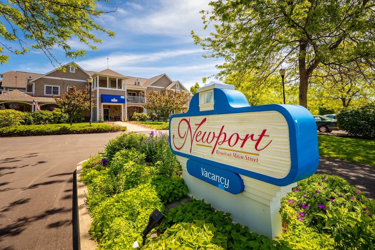 Newport Resort — photo 1