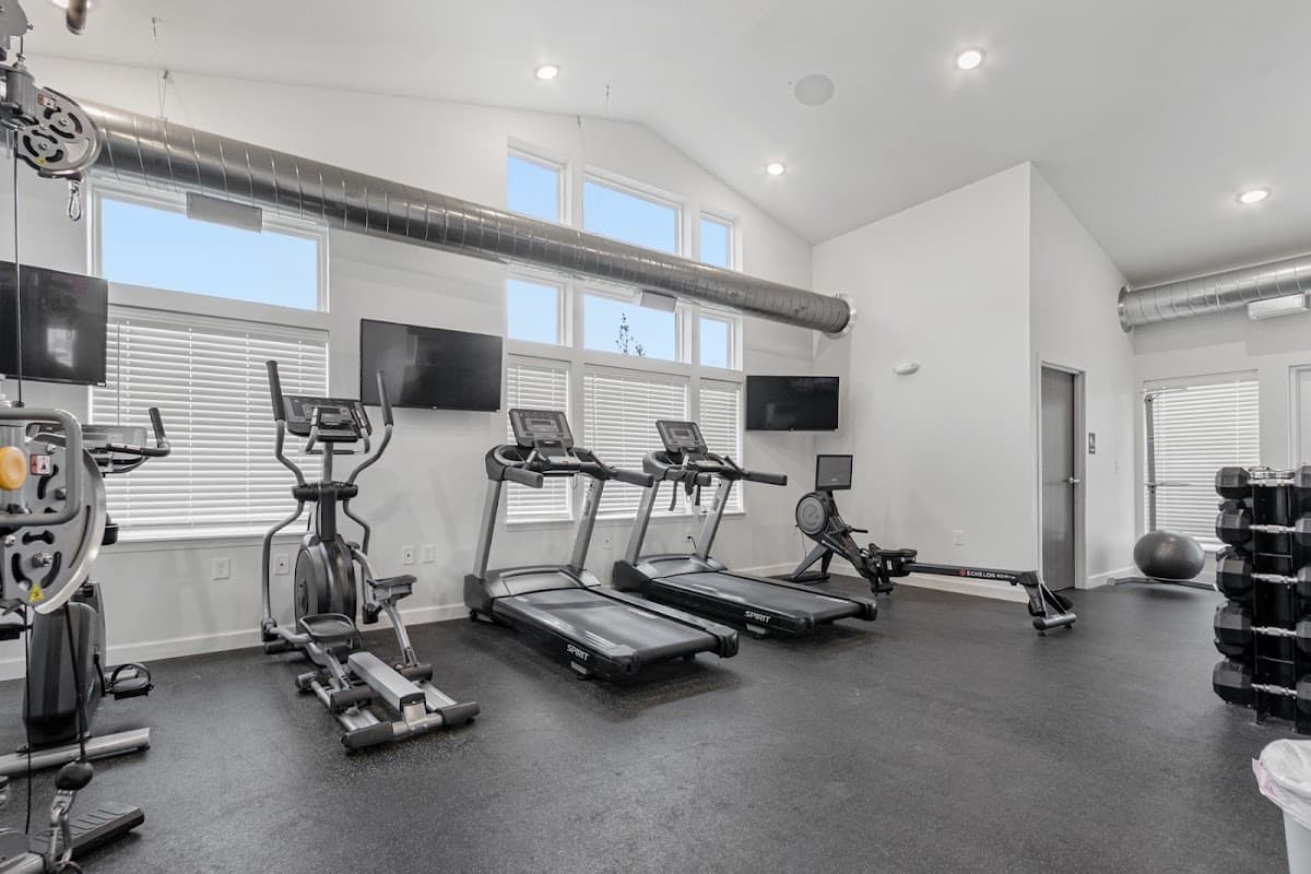 Lux North — photo 4