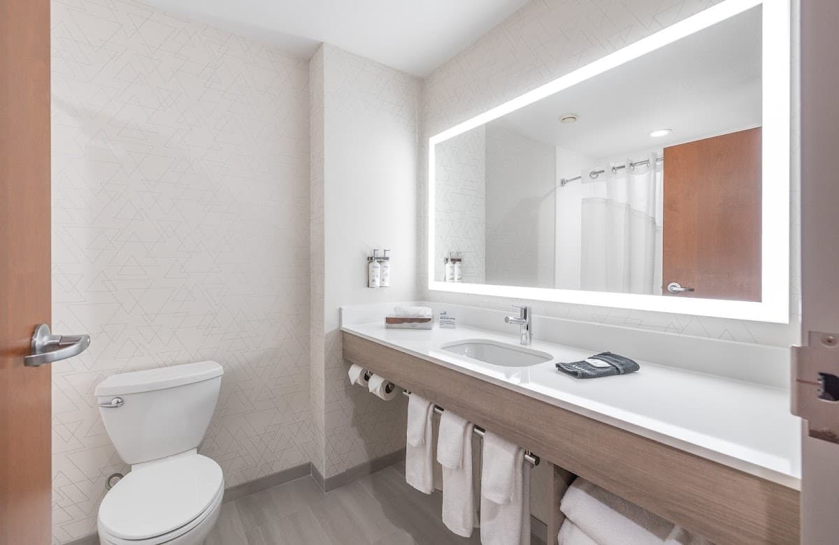 Holiday Inn Express & Suites Saint Robert - Leonard Wood by IHG — photo 4