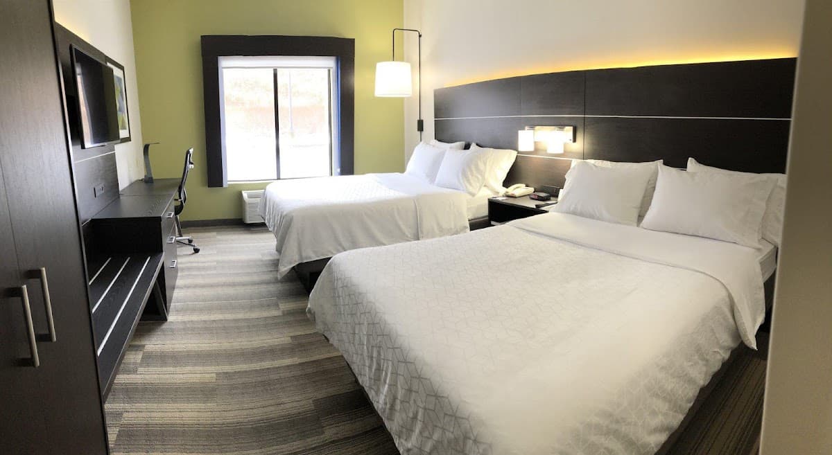 Holiday Inn Express & Suites Newton Sparta by IHG — photo 2