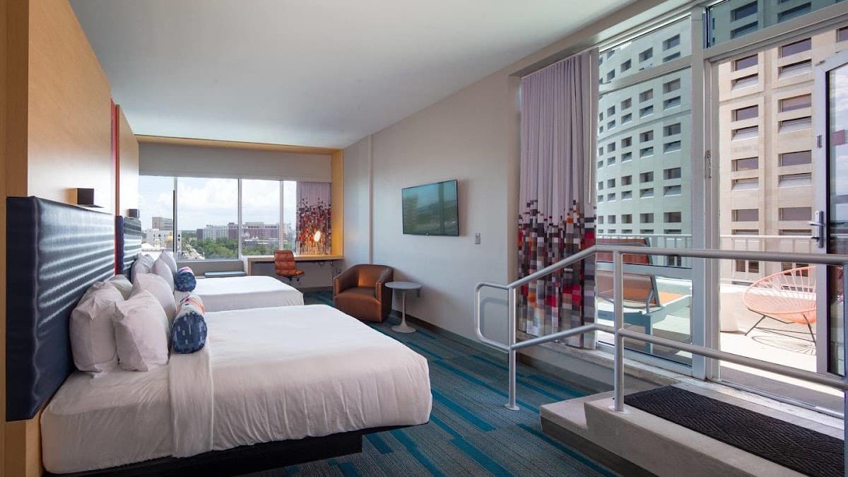 Aloft by Marriott Tampa Downtown — photo 2