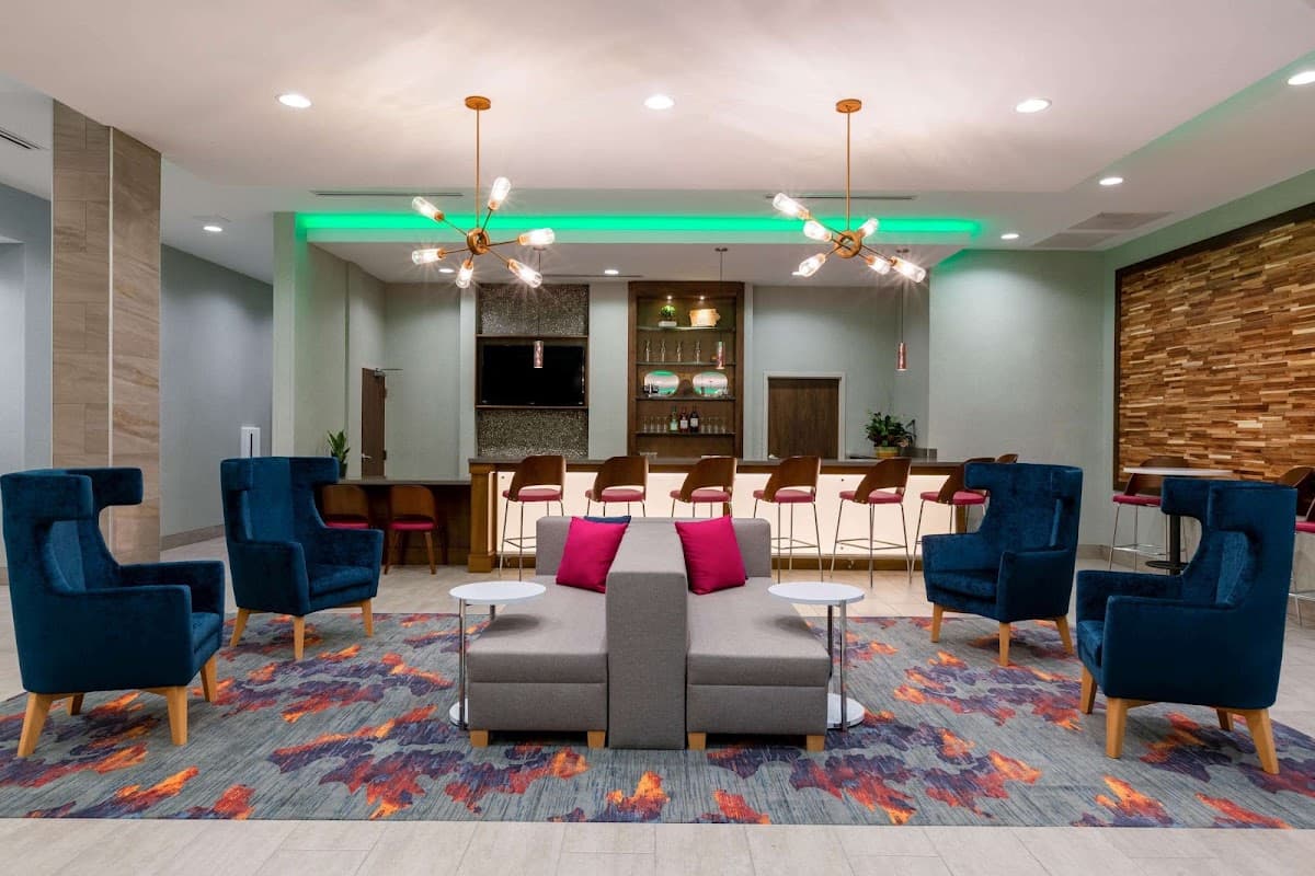 La Quinta by Wyndham Altoona Des Moines — photo 5