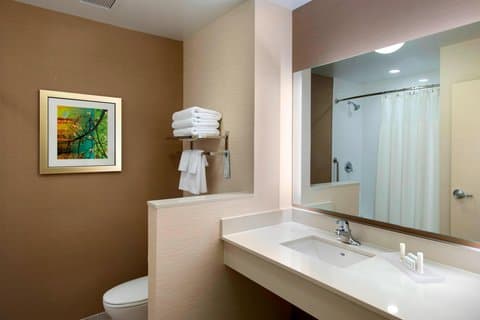 Fairfield by Marriott Inn & Suites Syracuse Carrier Circle — photo 4