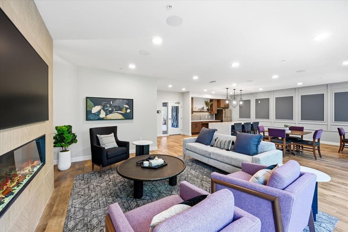 Ride Apartments — photo 5