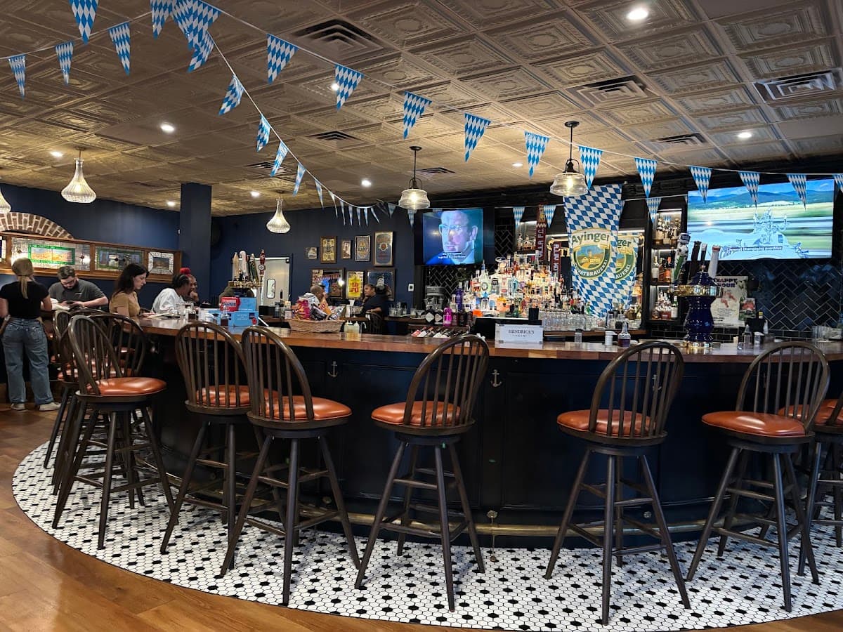 The Crown and Anchor Pub — photo 5