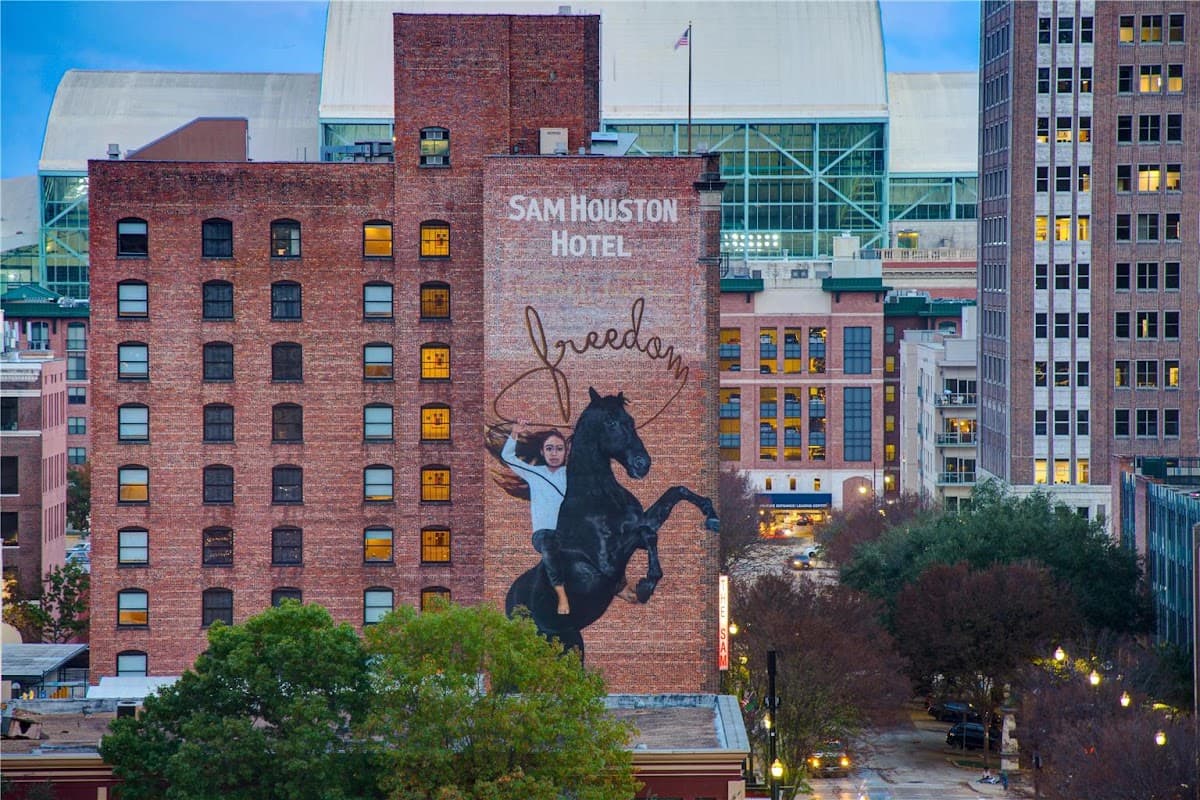 The Sam Houston Hotel, Tapestry Collection by Hilton — photo 1