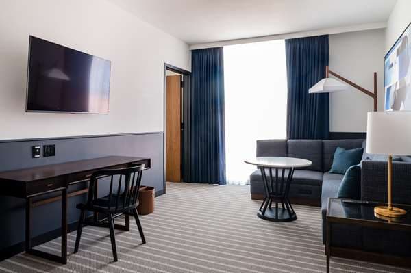 Cambria Hotel Boston Somerville — photo 5