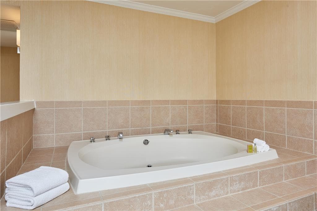 DoubleTree by Hilton Hotel Salt Lake City Airport — photo 4