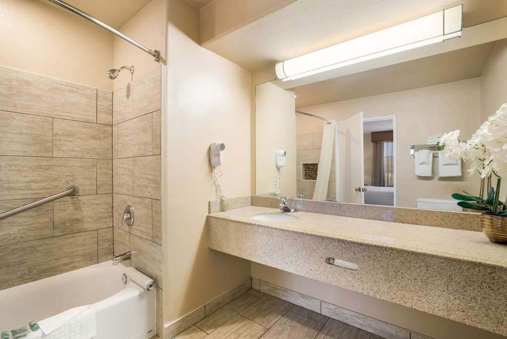 Best Western Escondido Hotel — photo 4
