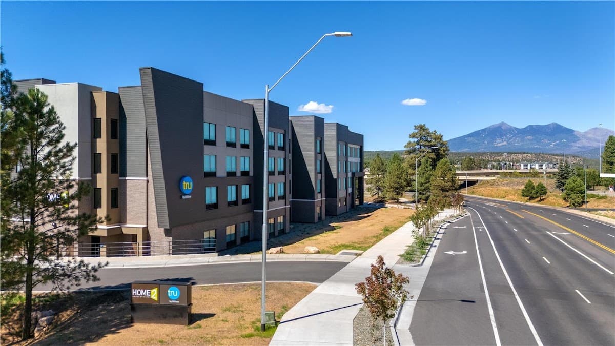 Tru by Hilton Flagstaff — photo 1