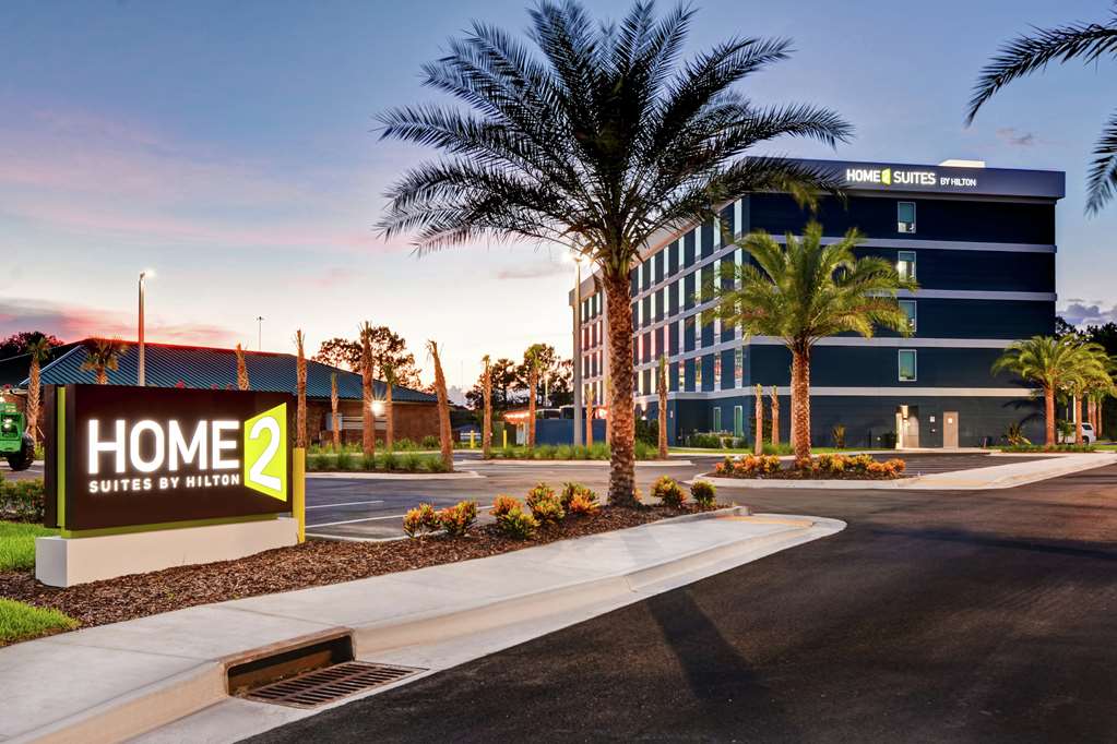 Home2 Suites by Hilton Jacksonville South St Johns Town Ctr — photo 1