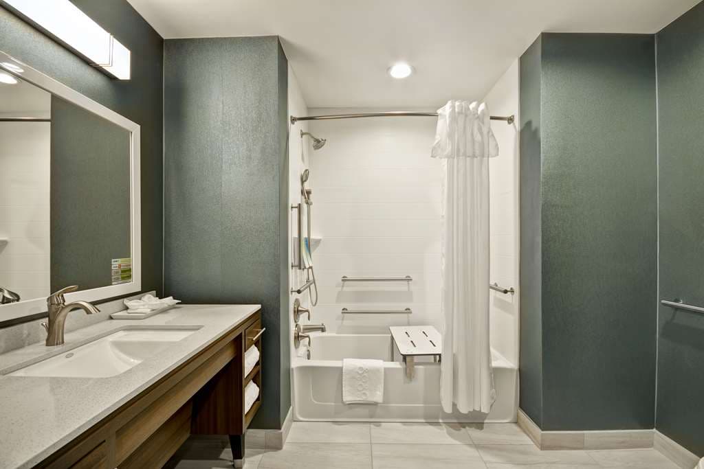 Home2 Suites by Hilton Plano Richardson — photo 4