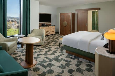 Trilogy Hotel Huntsville, Autograph Collection — photo 4