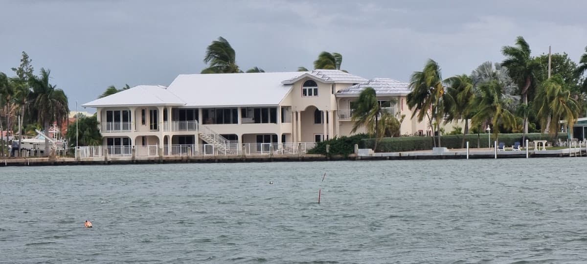 Bonefish Bay Motel & RV Sites — photo 1