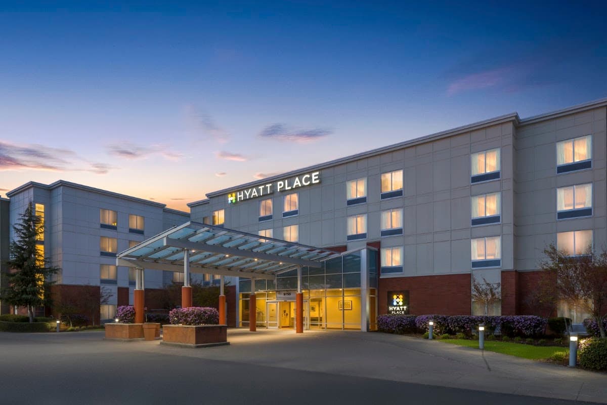 Hyatt Place Portland Airport/Cascade Station — photo 1
