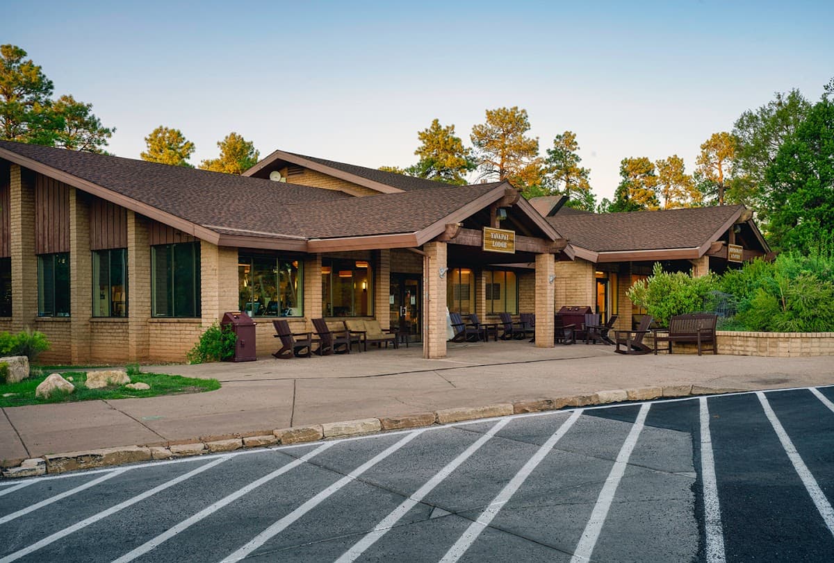 Yavapai Lodge — photo 1