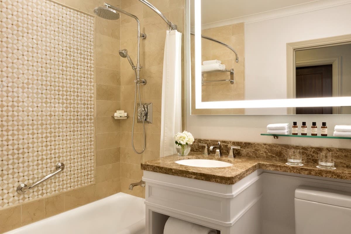 Fairmont Hotel Vancouver — photo 4