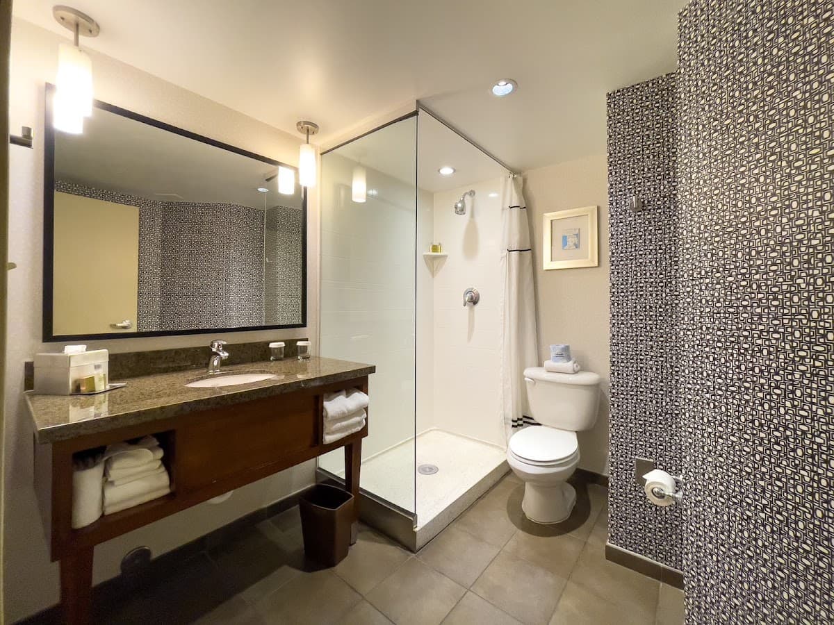 the Curtis Denver - a DoubleTree by Hilton Hotel — photo 4