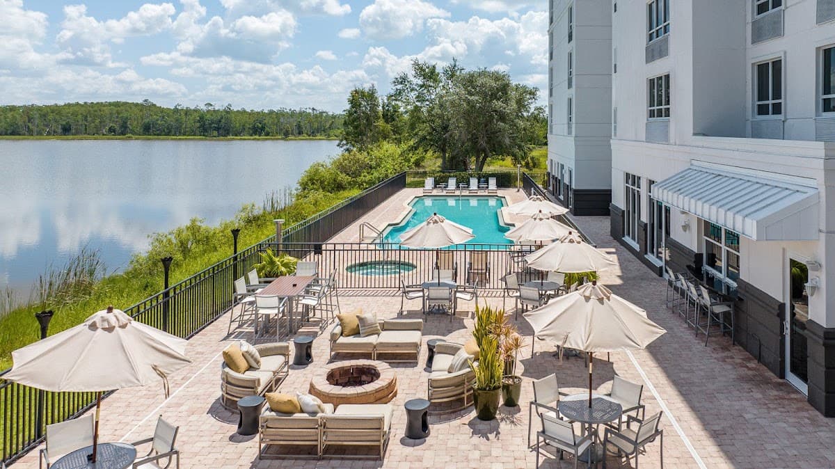 Crowne Plaza Ft. Myers Gulf Coast by IHG — photo 1