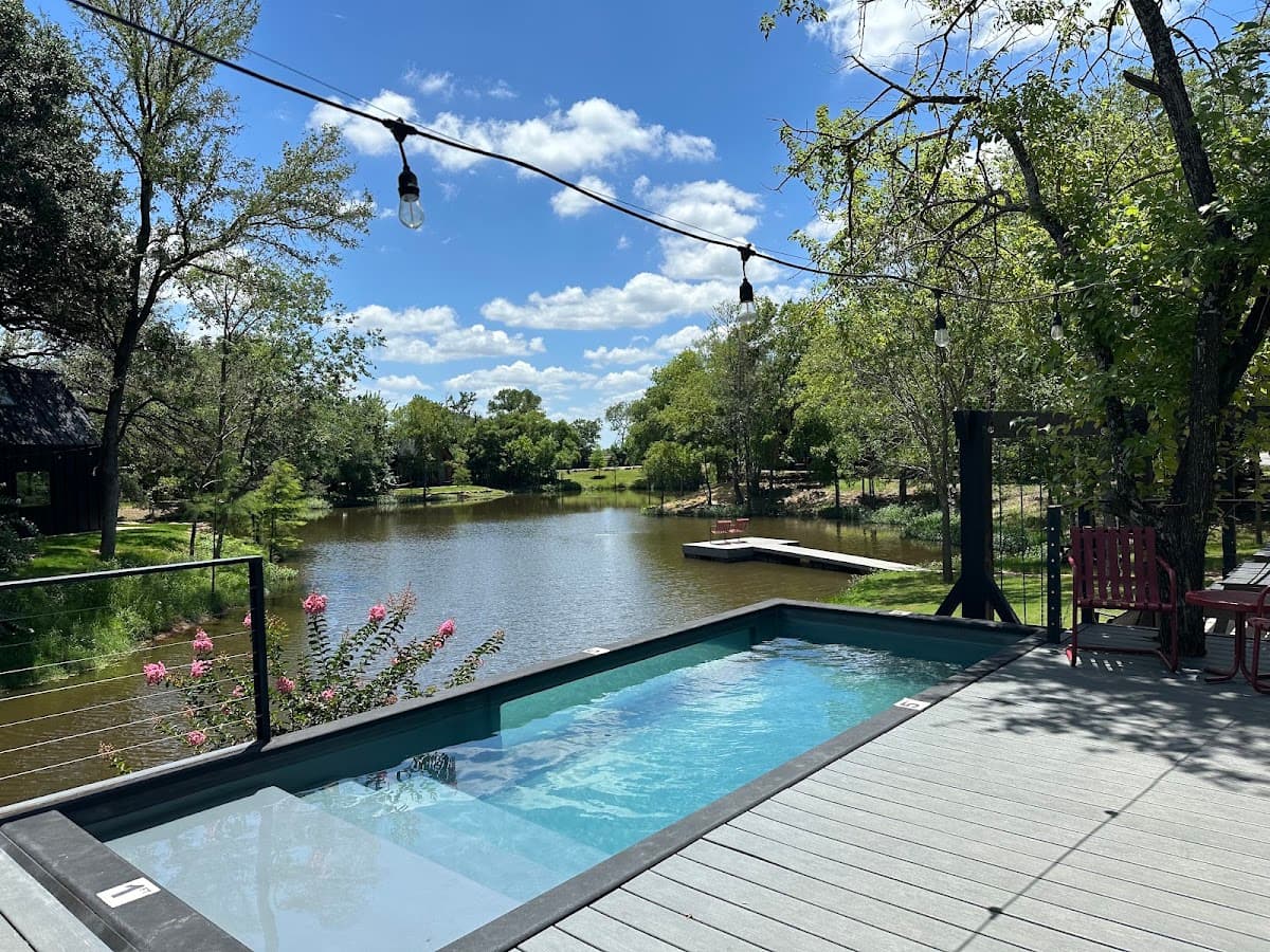 Live Oak Lake — photo 3