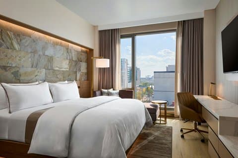 The Westin Flushing LaGuardia Airport — photo 2