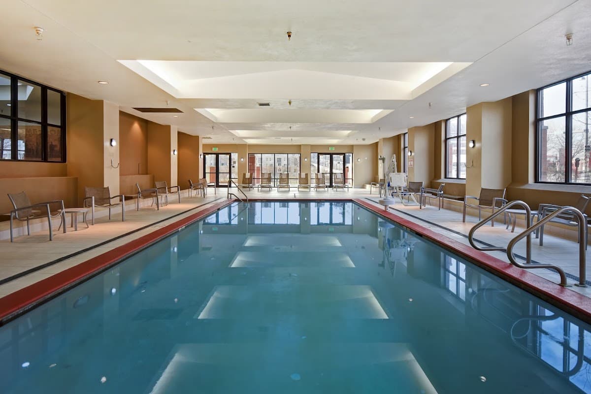 Embassy Suites by Hilton Omaha Downtown Old Market — photo 3