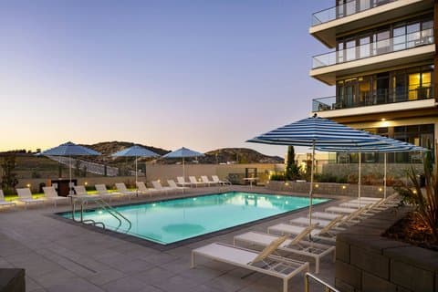 Courtyard by Marriott Sand City Monterey — photo 1
