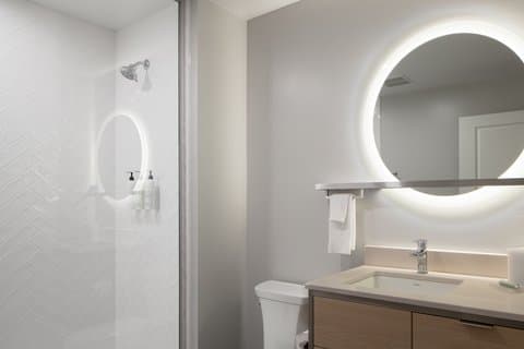 TownePlace Suites by Marriott Oshkosh — photo 4