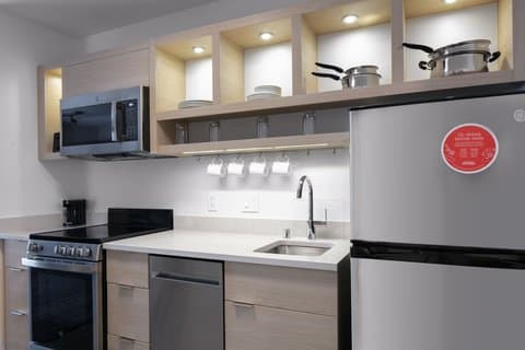 TownePlace Suites by Marriott Oshkosh — photo 5
