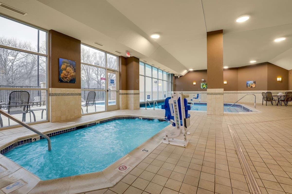 Drury Inn & Suites Charlotte Arrowood — photo 3