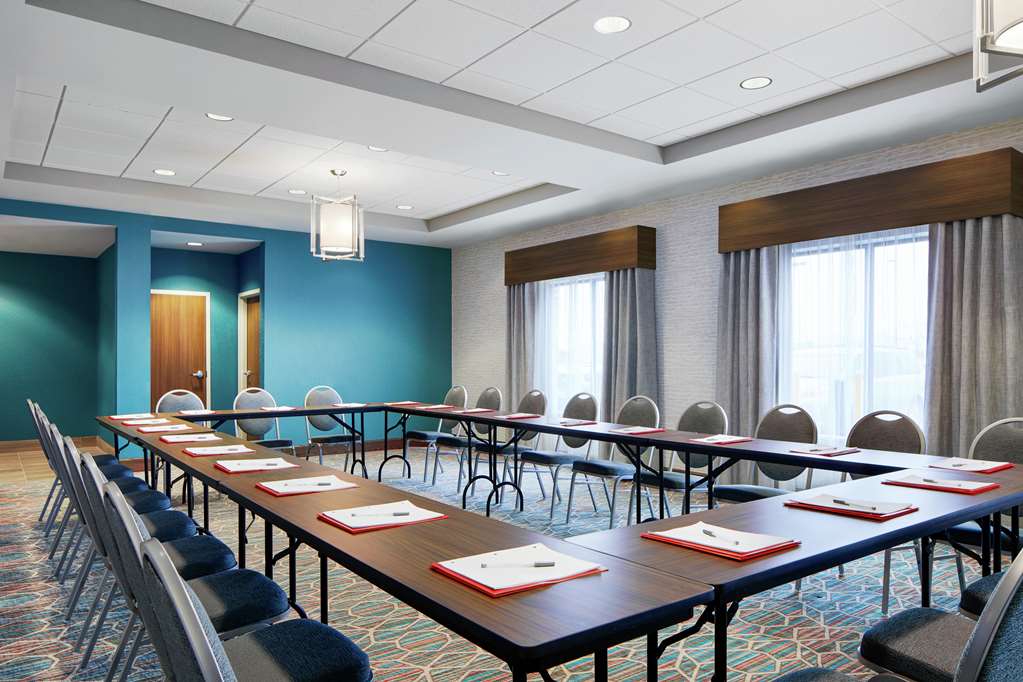 Hampton Inn & Suites Chicago/Waukegan — photo 5