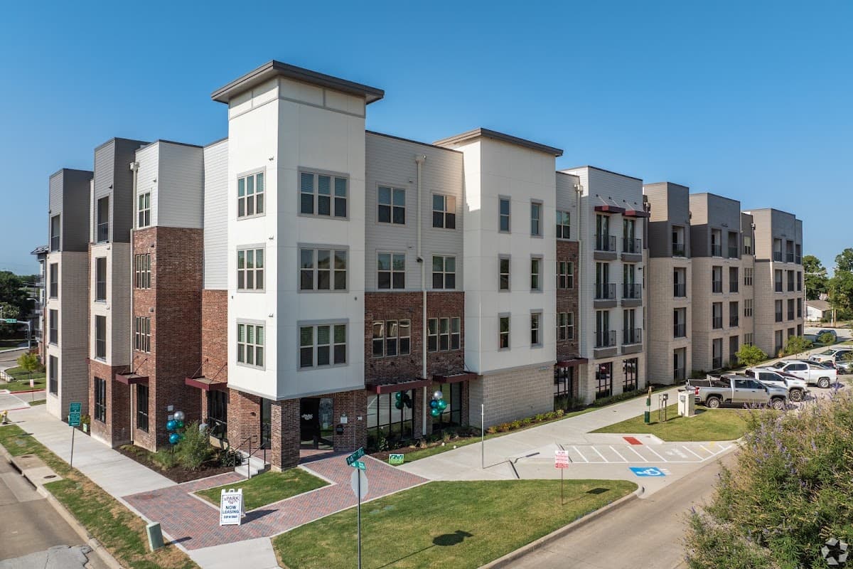 Park on 14th Apartment Homes — photo 1
