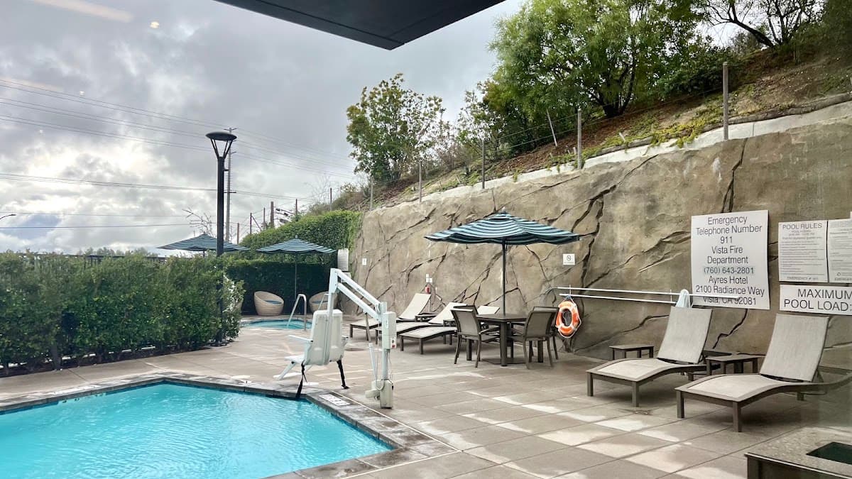 Ayres Hotel Vista / Carlsbad — photo 3