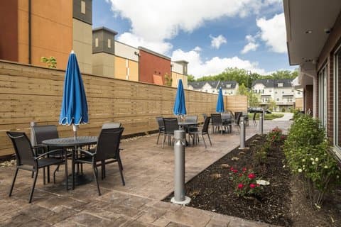 Fairfield by Marriott Inn & Suites Pittsburgh North/McCandless Crossing — photo 1